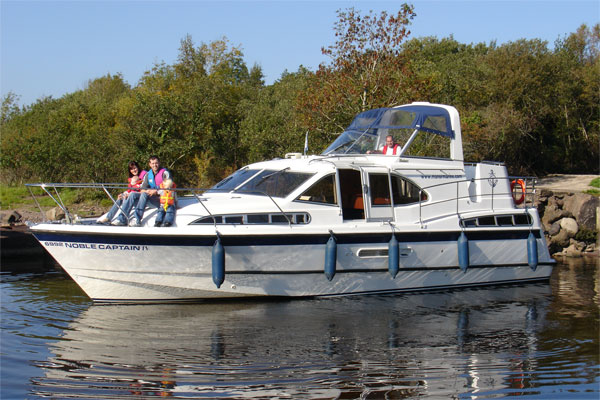 Cruisers for hire on the Shannon River - Noble Captain