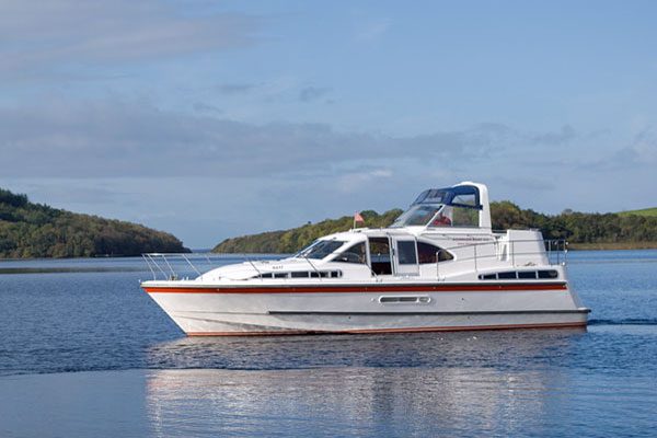 Cruisers for hire on the Shannon River - Inver Countess