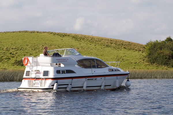 Cruisers for hire on the Shannon River - Inver Princess