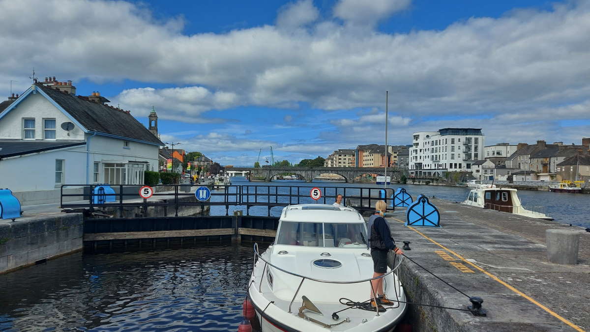 Ready to drop in Athlone lock.