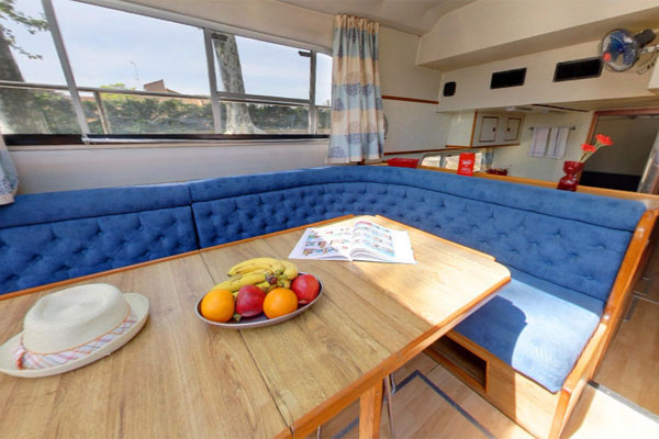 Saloon on the Classique Hire boat