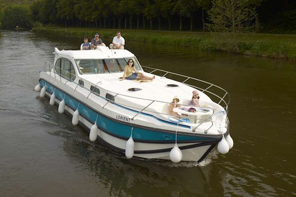 The Galway Octo 8+2 berth cruiser.